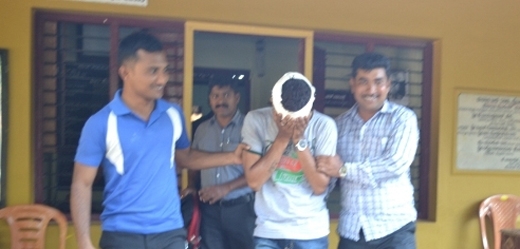 Robbery bid at Halladi Bank 2